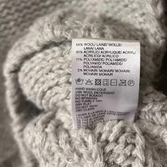 Project AJ117 Hudson Chunky Turtle Neck Sweater Size Medium - Picture 8 of 8